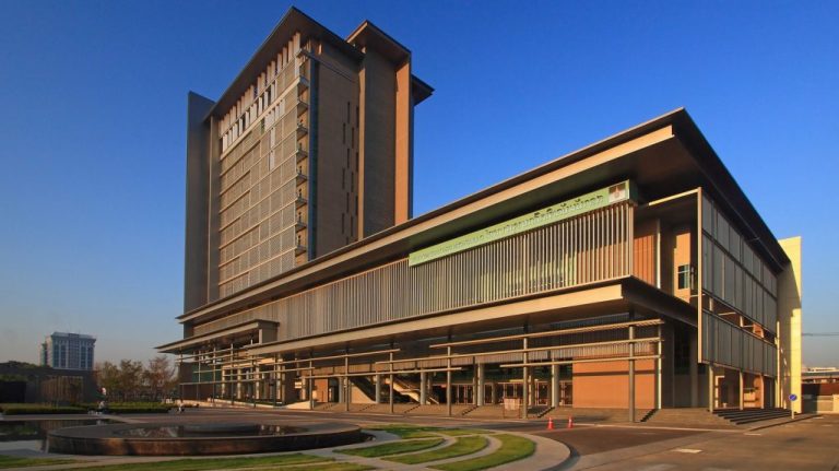 Chulabhorn Graduate Institute Scholarship